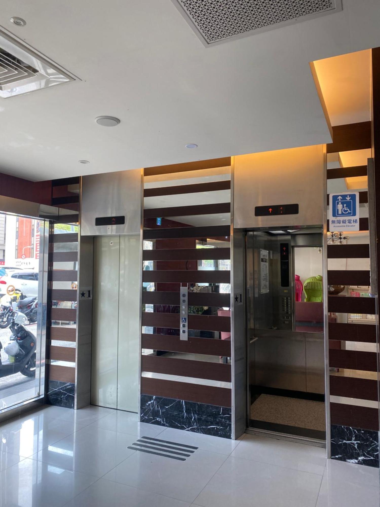 台北玩具酒店 臺北 外观 照片